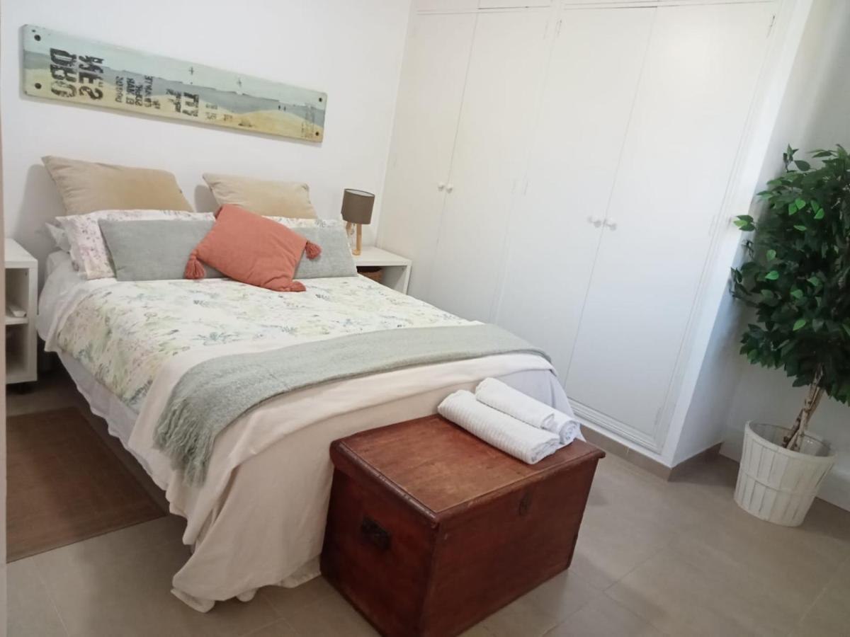 Dormir Entre Limones, Casa De Invitados En Vivienda Familiar Дос-Эрманас Экстерьер фото